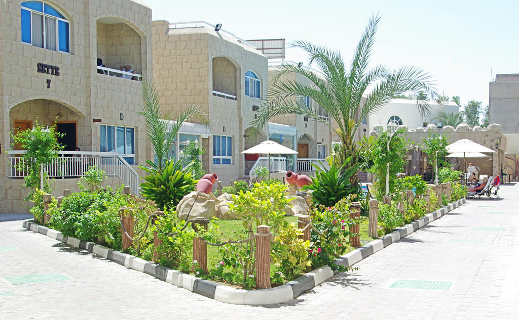 Verona Resorts Sharjah Exterior foto